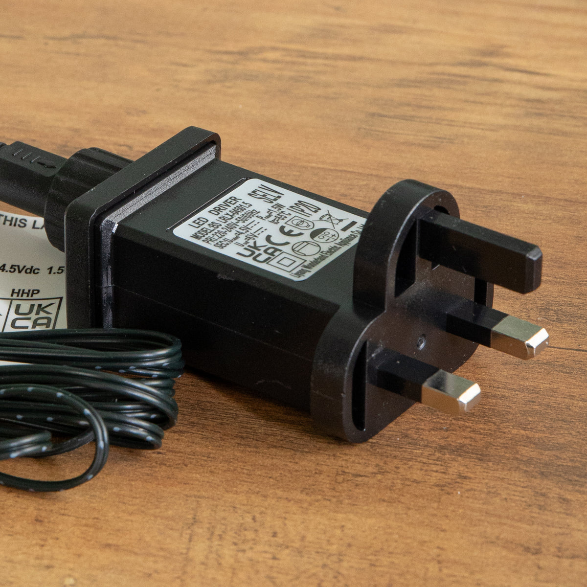 3 x AAA Money Saving Battery Replacement Plug In Adapter