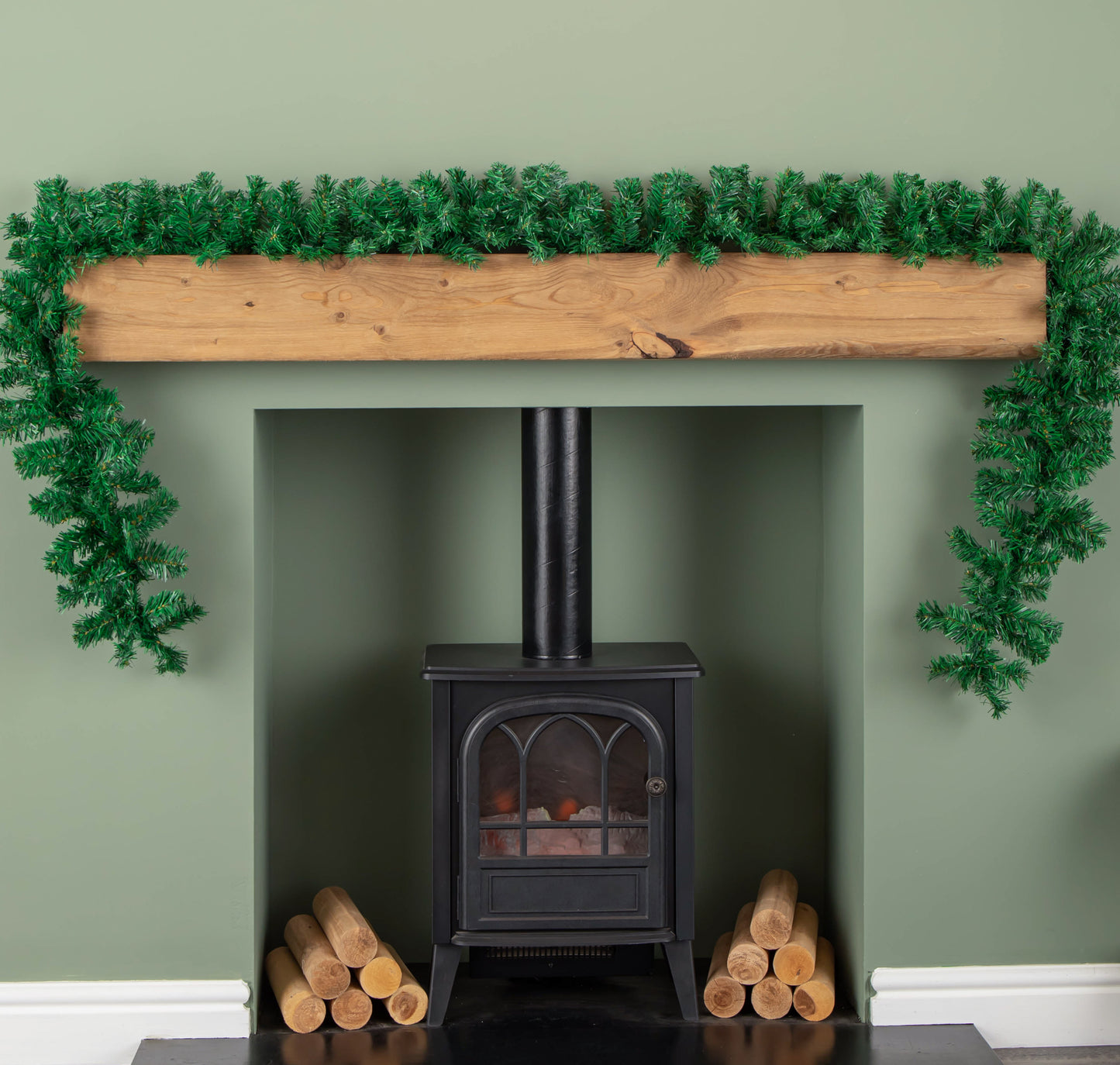 2.7m Plain Green Christmas Garland with 260 Tips