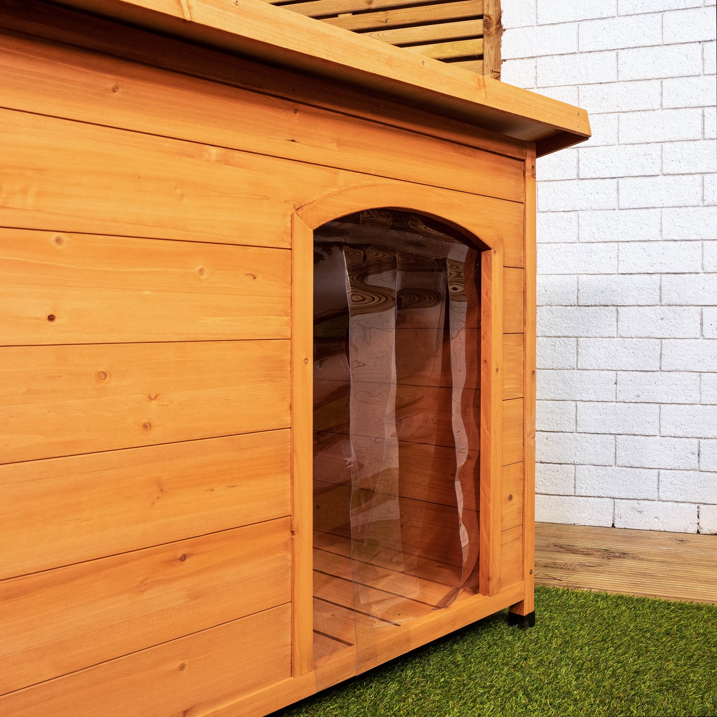 82cm x 1.16m Large Outdoor Garden Wooden Dog House Kennel with Window