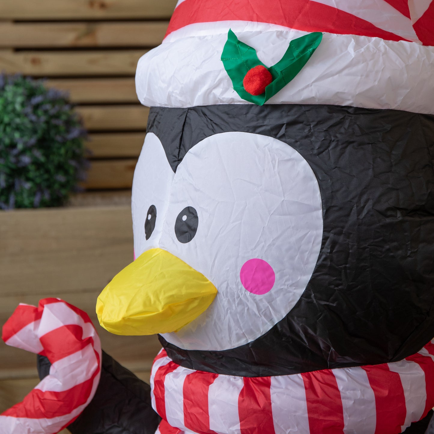 1.2m (4ft) Light up Christmas Inflatable Penguin Decoration with LEDs