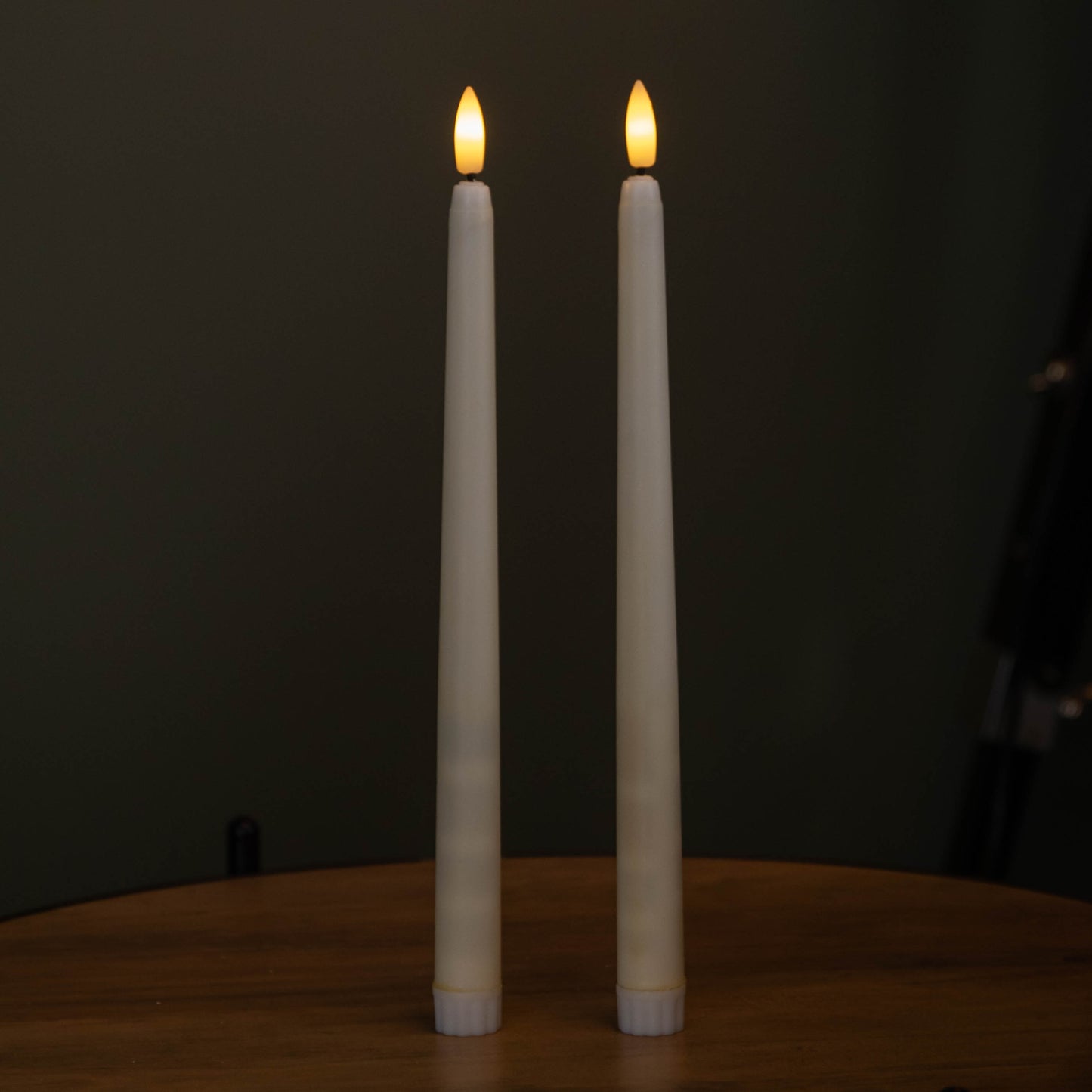 27.5cm 2pc Taper Candles with real flame effect LED technology