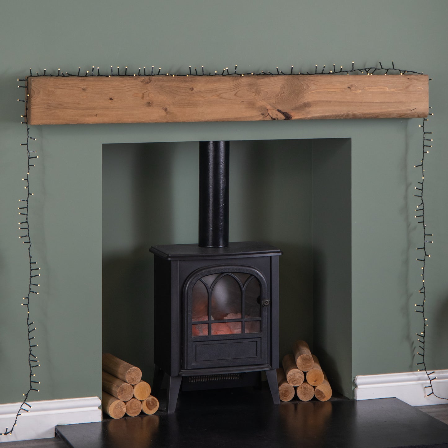 9m 360 LED Battery Operated Christmas BerryBrights String Lights in Warm White