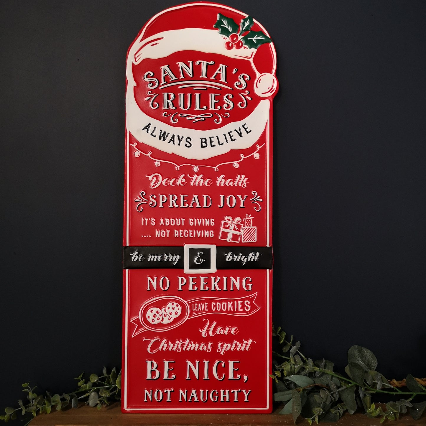 68cm Indoor Outdoor Red Metal Santa's Rules Sign Hanging Christmas Decoration