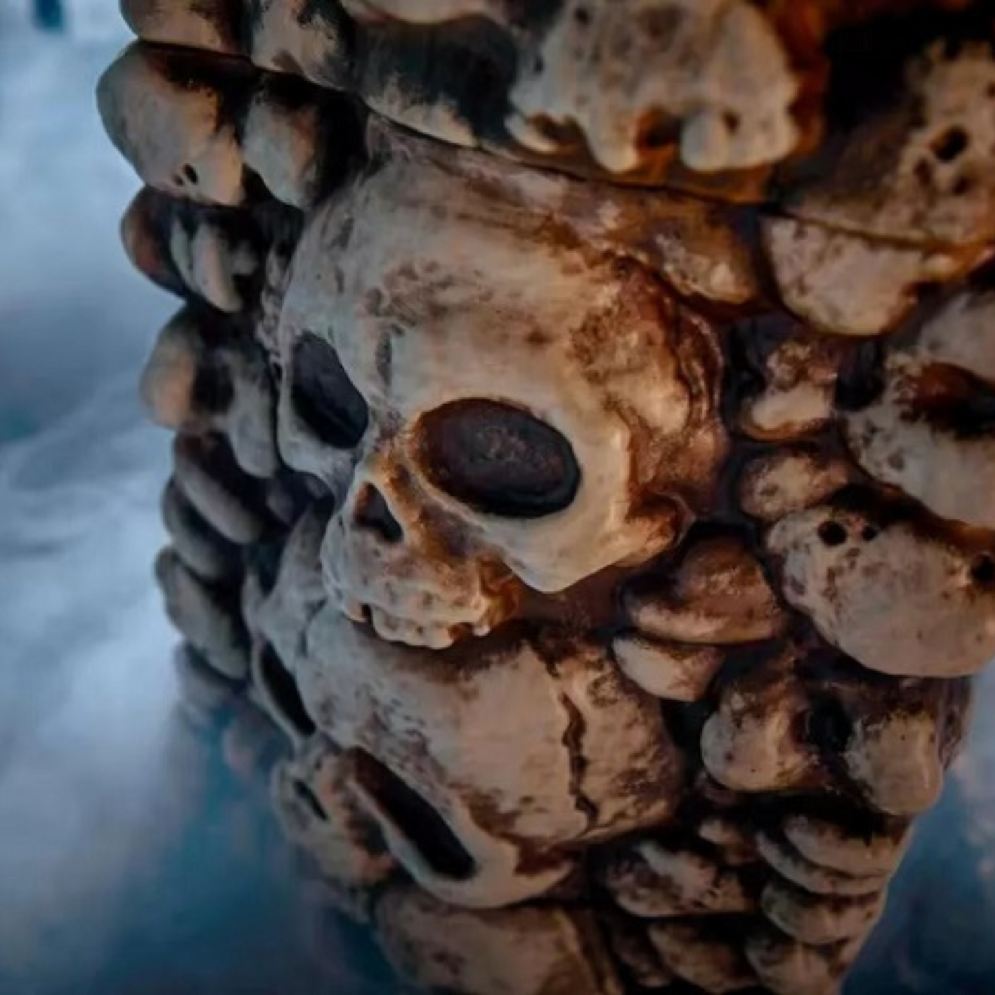 Home Accents 7.5ft Tall Skull and Bones Halloween Entrance Archway Decoration