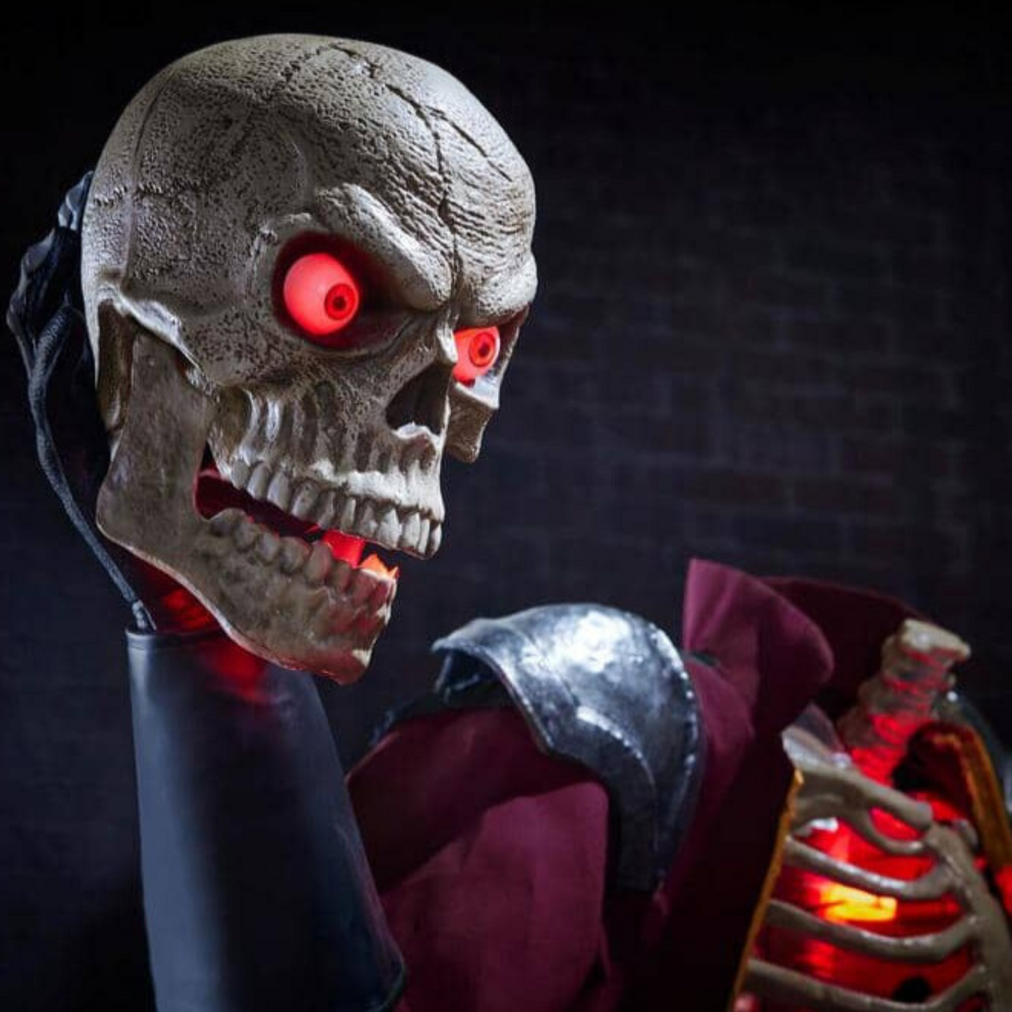 Home Accents Holiday 8.5ft Giant-Sized Knight Dullahan Animatronic Decoration with LEDs