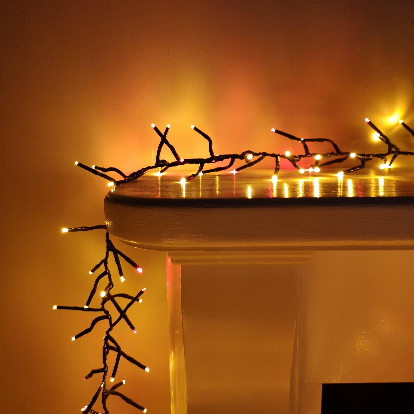 Factory Seconds: 960 LED 12.4m Premier ClusterBrights Indoor Outdoor Multifunction Mains Operated Christmas Cluster Lights with Timer in Cool White
