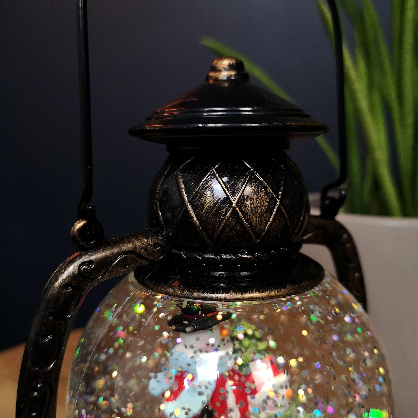 20cm LED Christmas Glitter Water Spinner Antique Lantern Snowy Snowman Scene