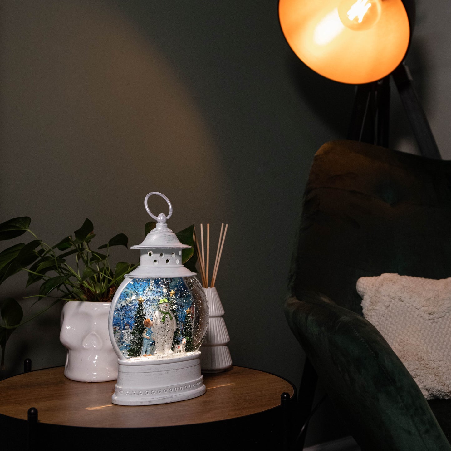 28cm White Light up The Snowman, Snowdog & Billy Christmas Water Spinner with LEDs