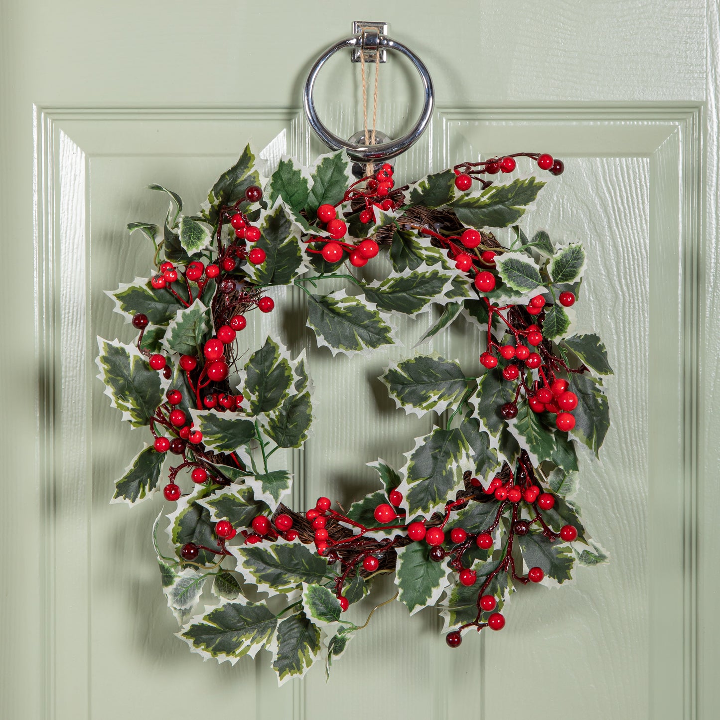 40cm Hanging Christmas Wreath with Red Berries and Holly Leaves
