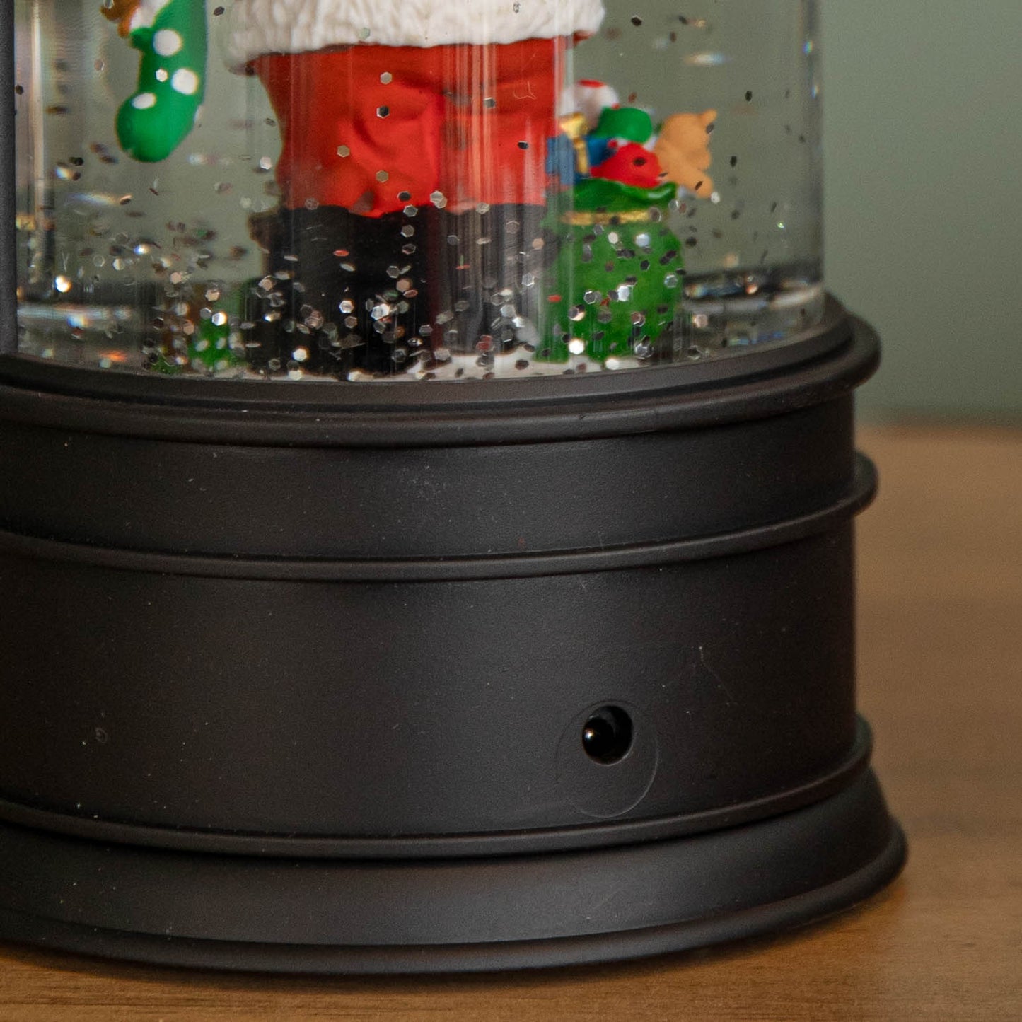 29cm Dual Power LED Christmas Glitter Water Spinner Black Lantern Santa Scene