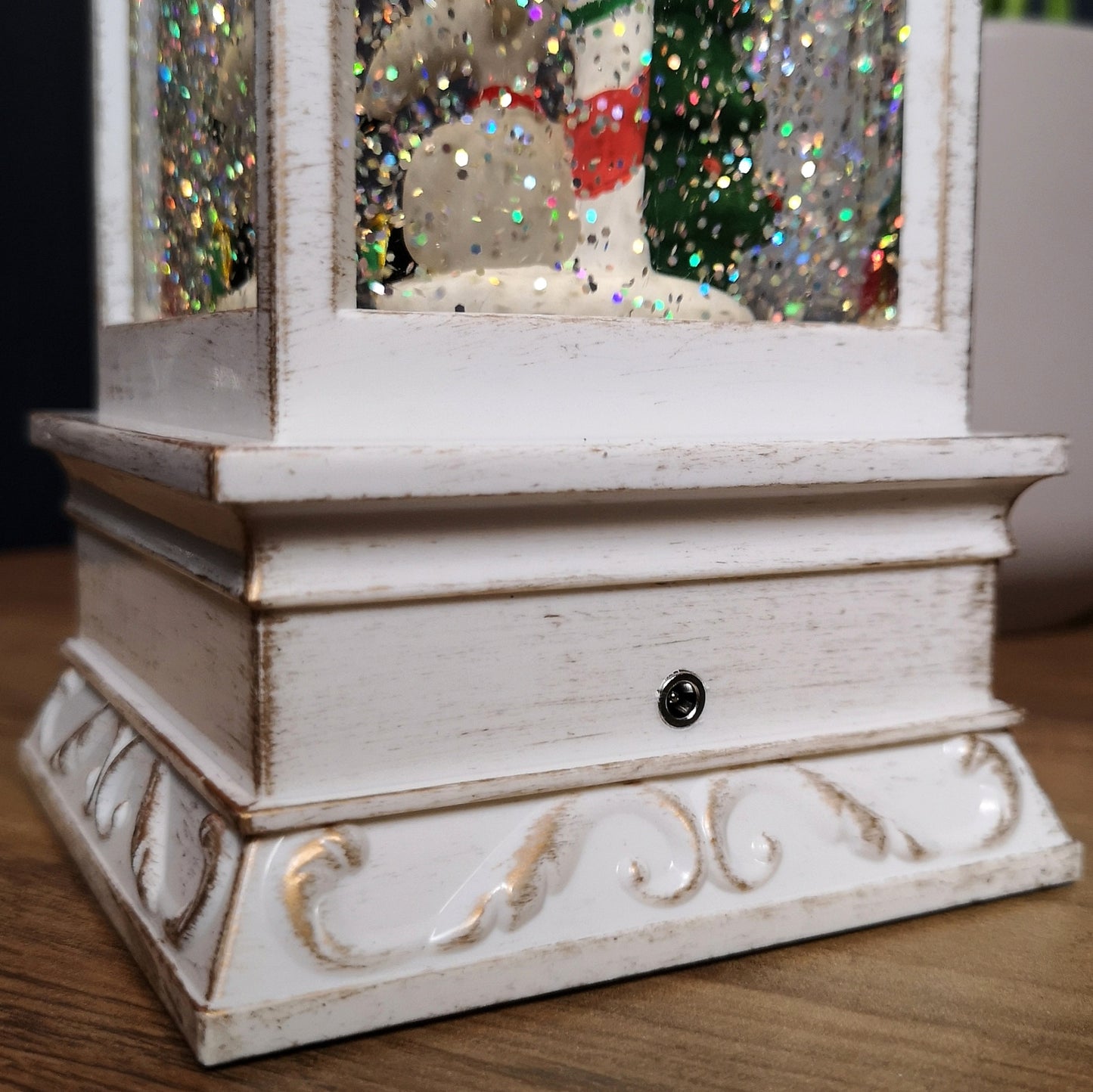 29cm LED Christmas Glitter Water Spinner Antique Lantern Snowy Mouse Scene