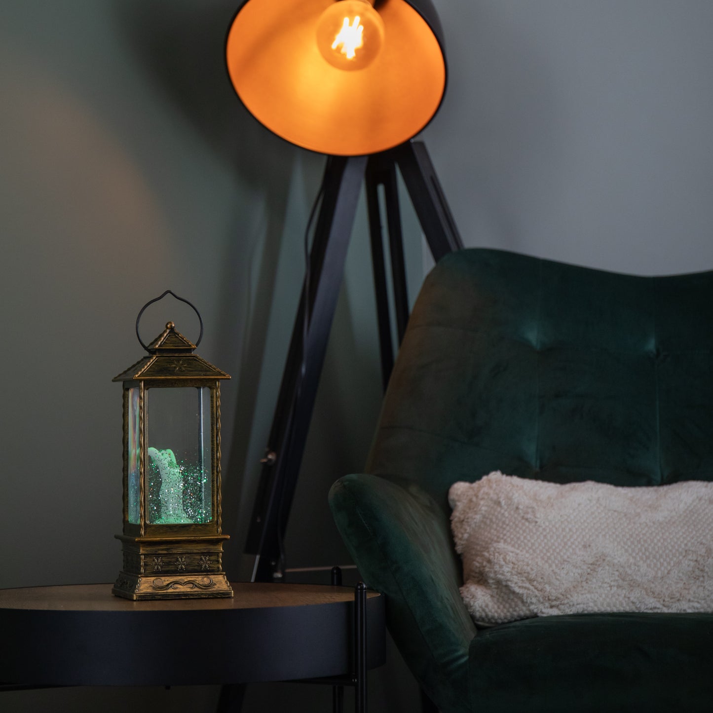 29cm Dual Powered Light up Christmas Water Spinner with The Snowman & RGB LEDs