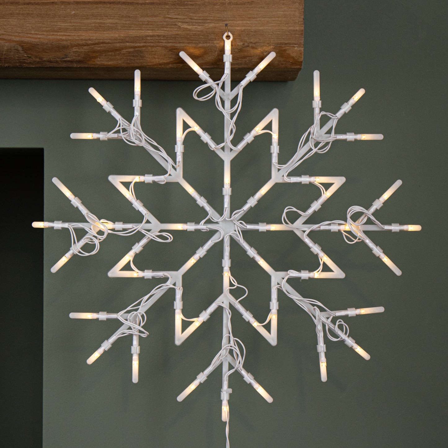 34cm Battery Operated Light up Christmas Snowflake with 50 Warm White LEDs