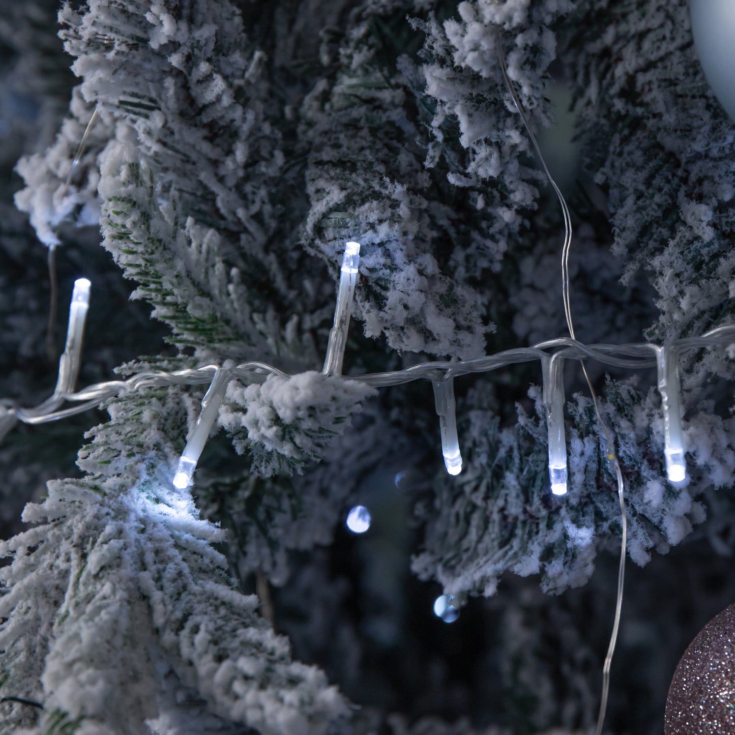 50m 2000 LED TreeBrights Christmas String Lights with Timer in White on Clear Cable