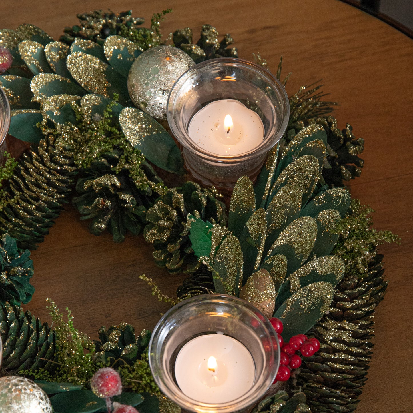 33cm Christmas Bauble Quartet Candle Holder with Pinecones and Red Berries