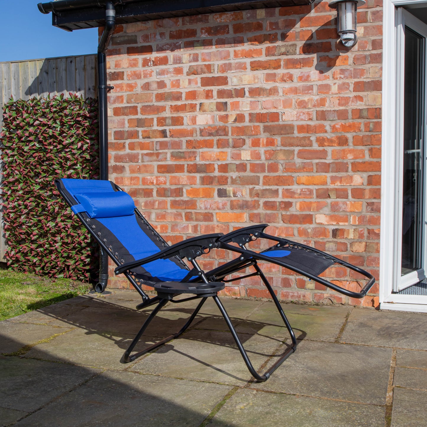 Set of 2 Luxury Padded Multi Position Zero Gravity Garden Relaxer Chair Lounger in Blue & Black