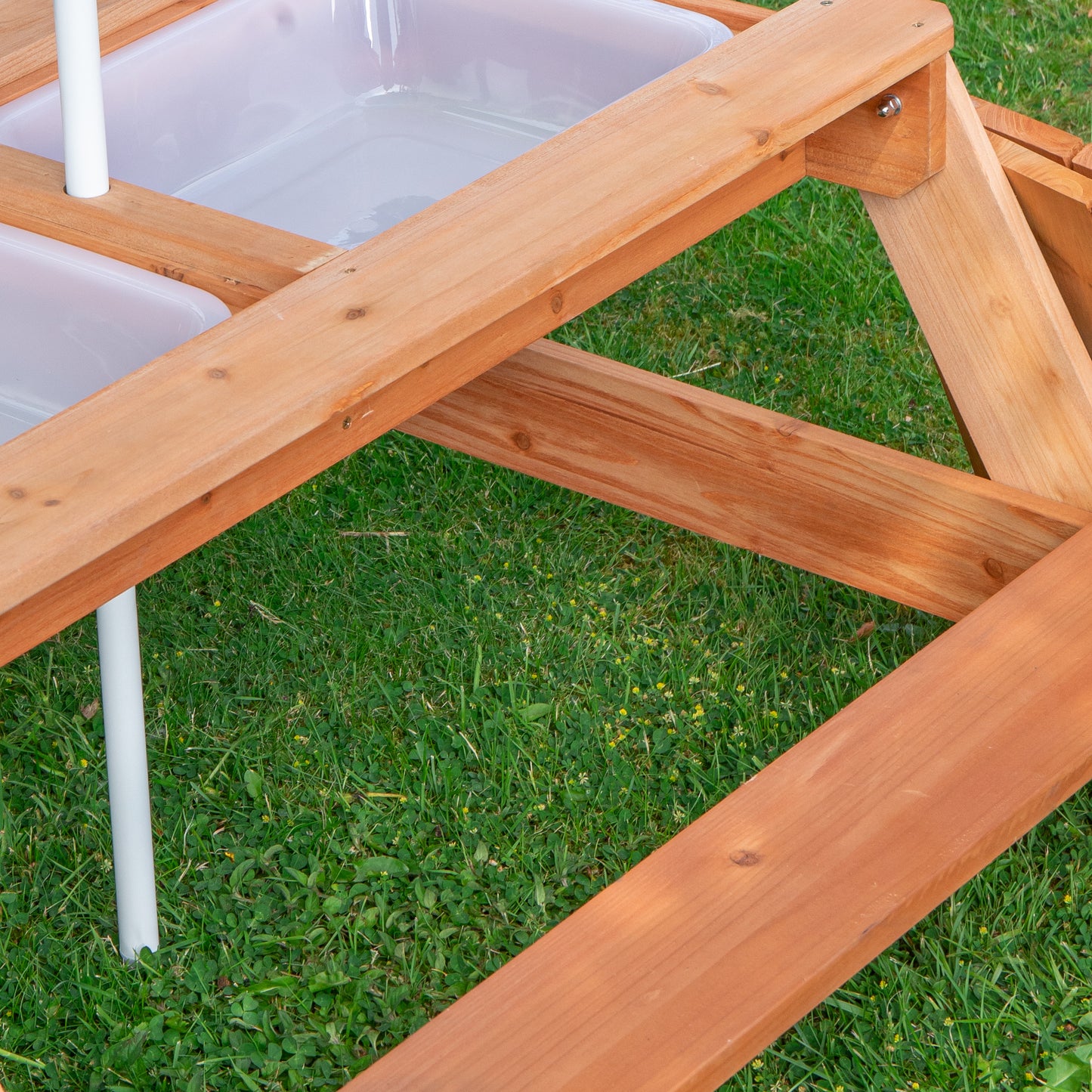 Kids Outdoor Wooden Picnic & Activity Table with Removable Plastic Trays & Parasol