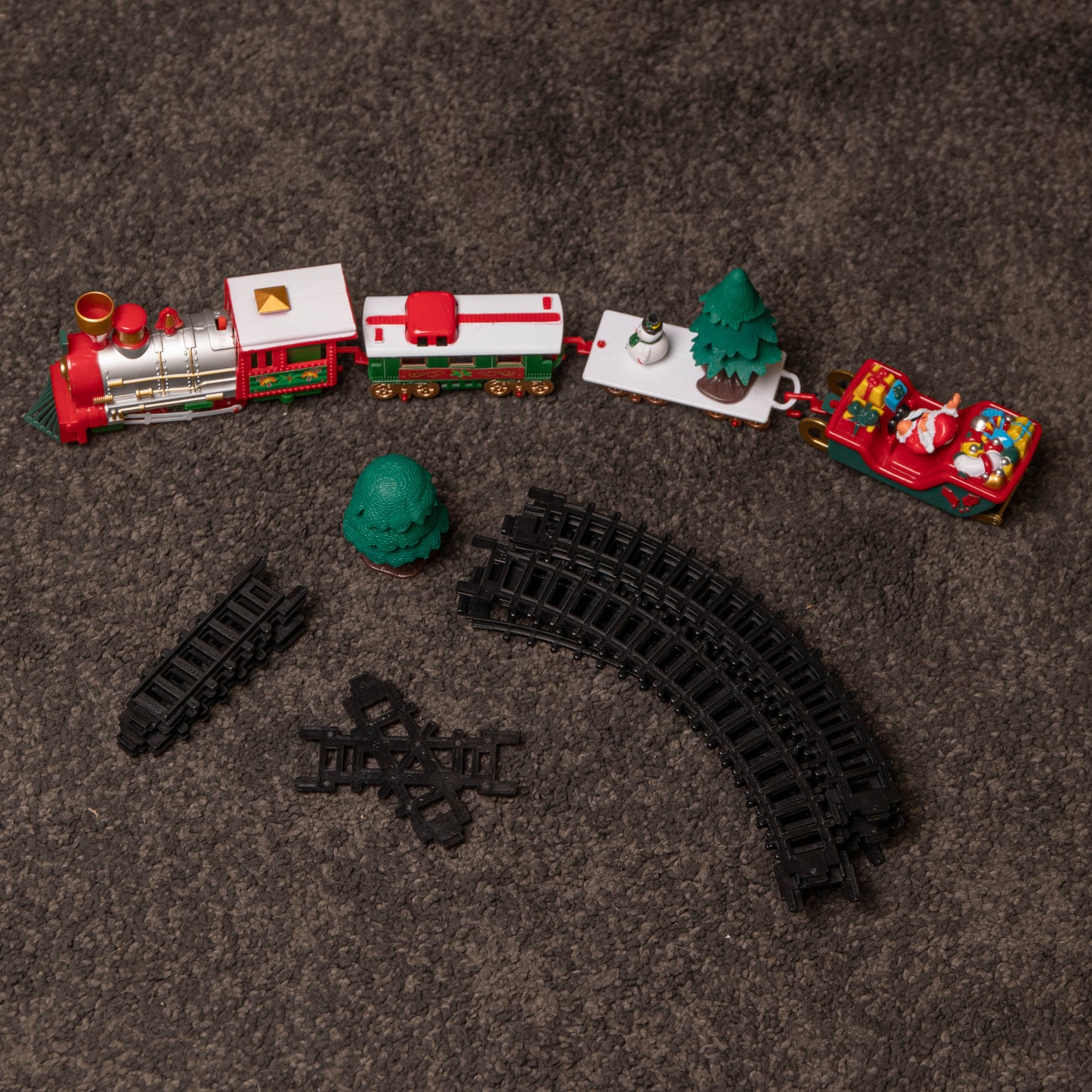 20pc Battery Operated Light up Christmas Santa's Musical Train Set - Jingle Bells