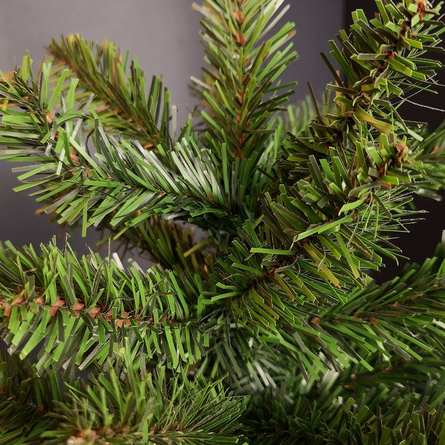 60cm Mini Richmond Christmas Tree in a Burlap Base with 72 Tips