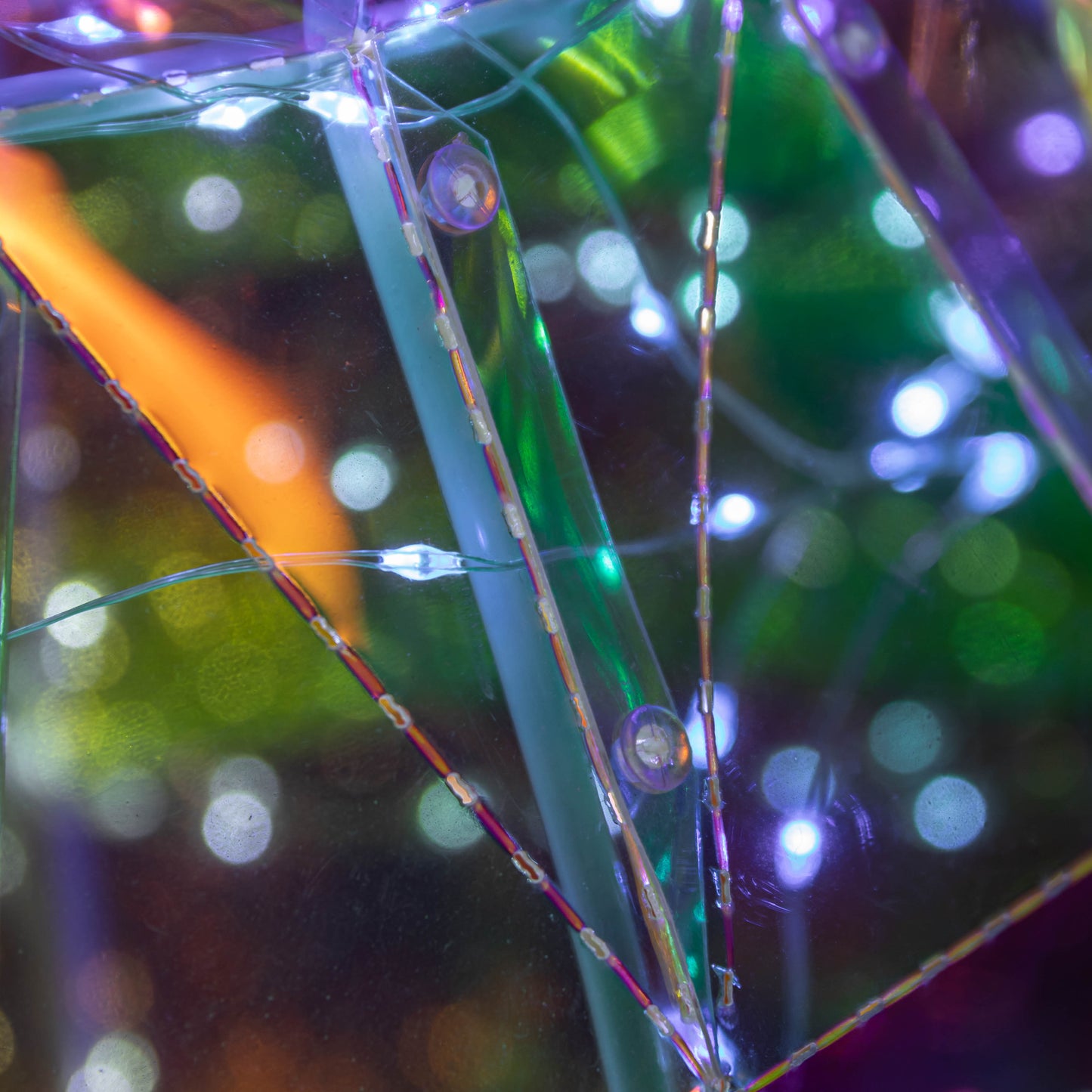 91cm DreamLights Iridescent Christmas Snowman with 400 White LEDs