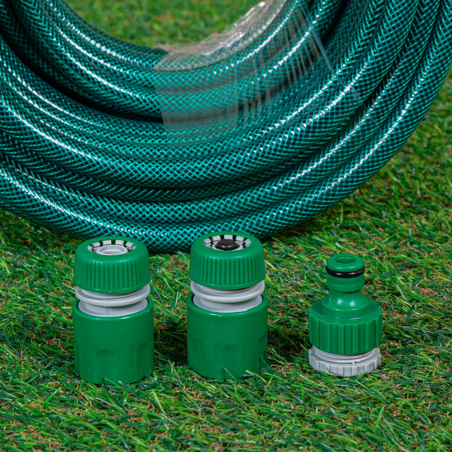 30m Reinforced Green Garden Hosepipe with Spray Gun Set