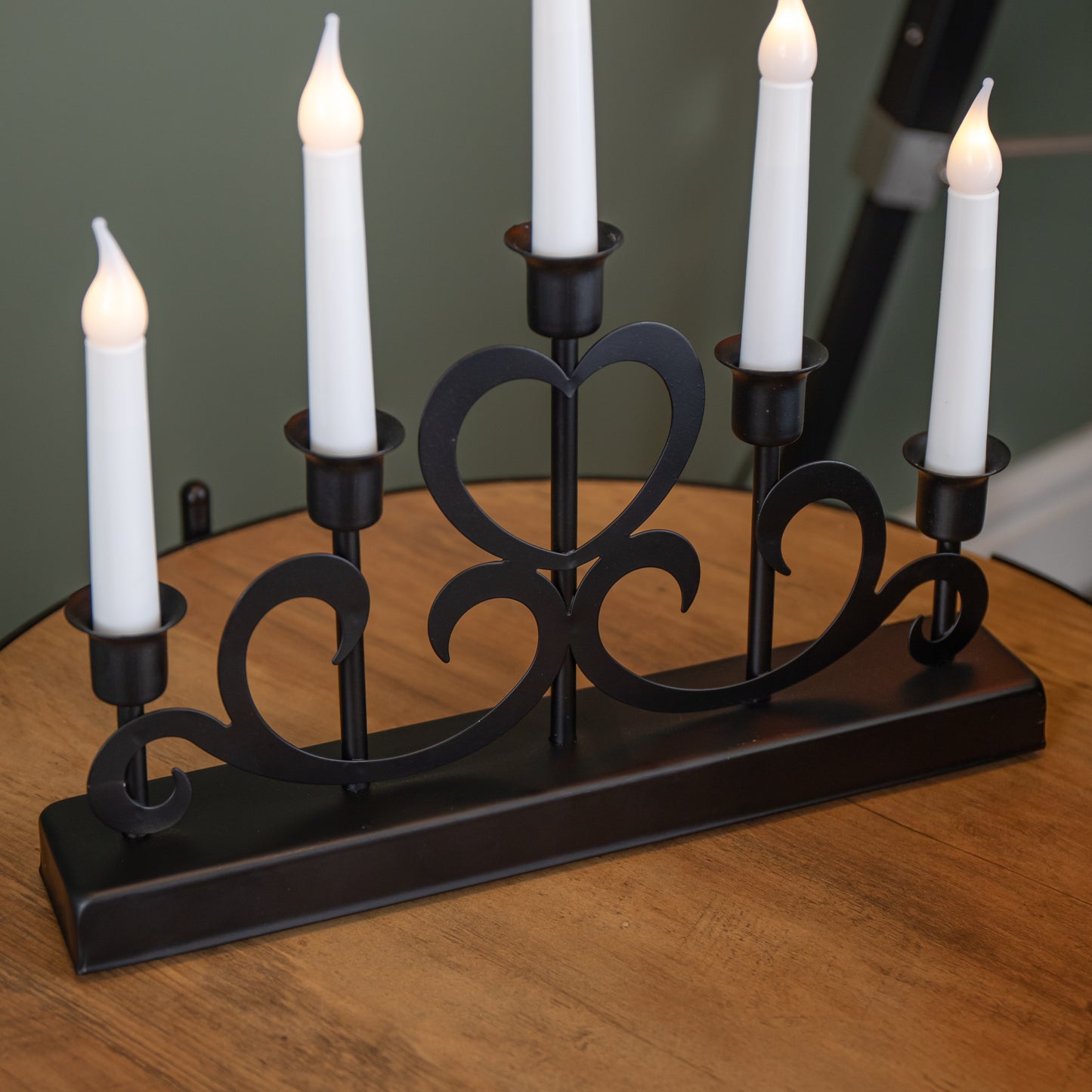 32cm Battery Operated Light up Black Metal Christmas Candlebridge with 5 LEDs