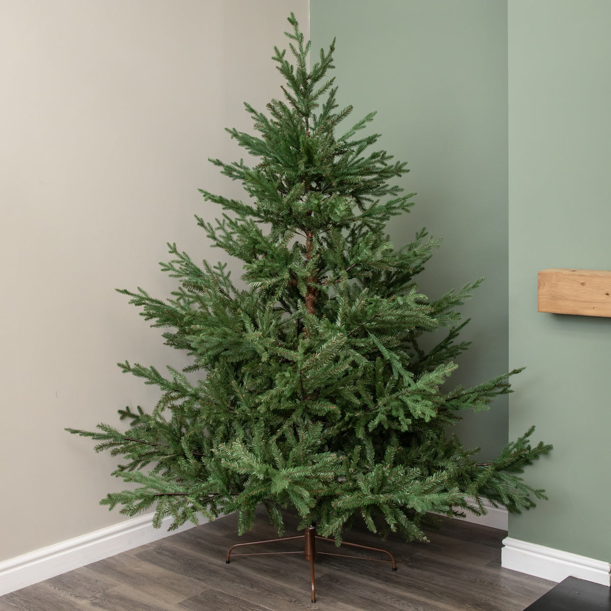 7ft 210cm Green Glenshee Spruce Artificial Christmas Tree PE and PVC Mix Natural Look