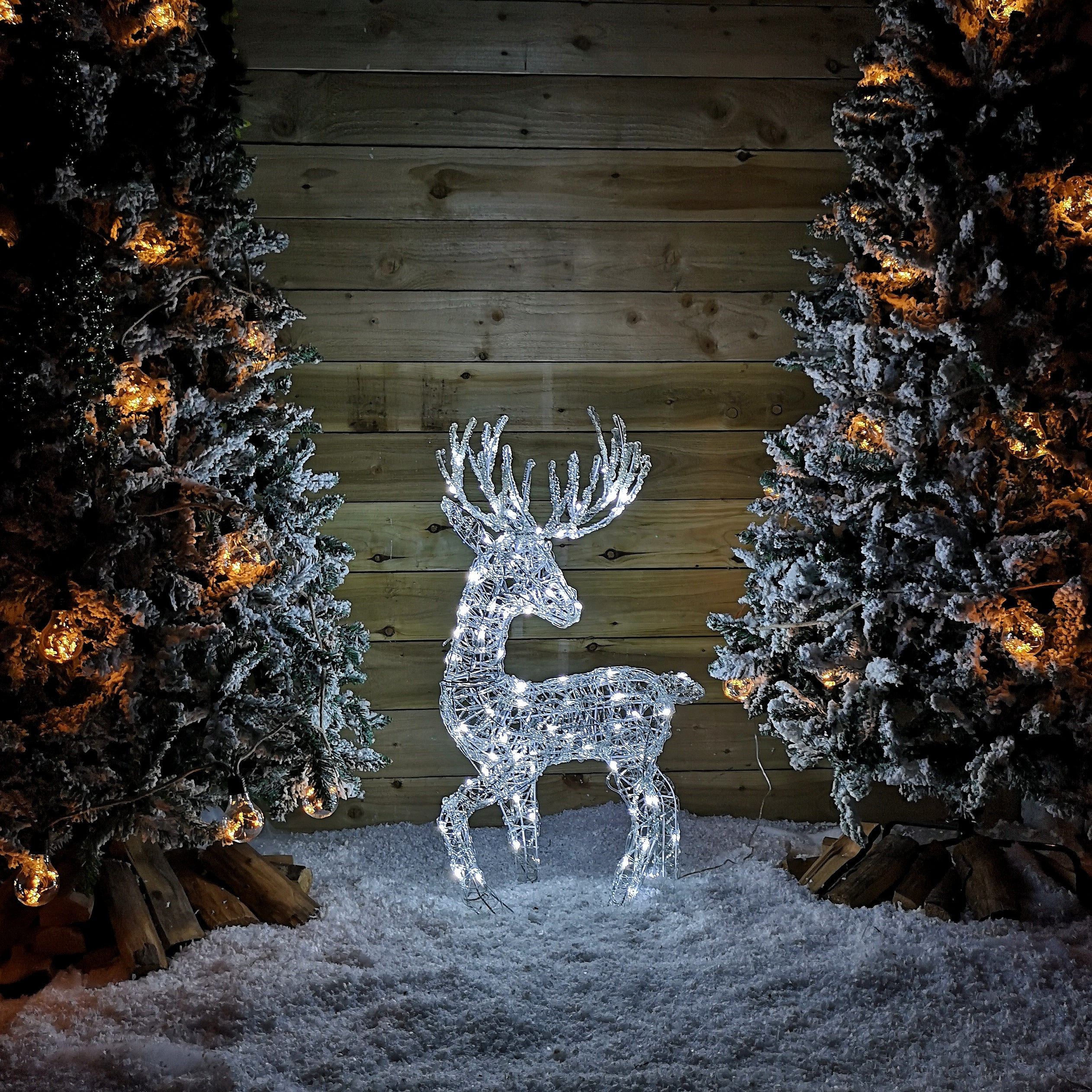 94cm Soft Acrylic Flashing LED Reindeer Christmas Decoration with Timer in Cool White