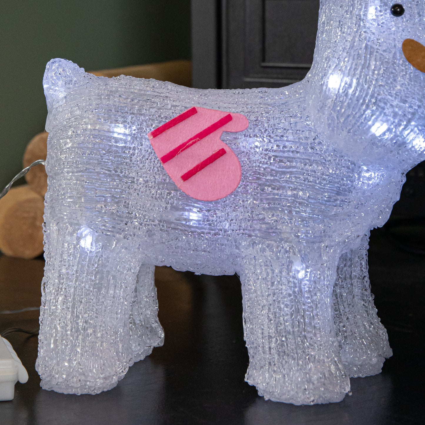 31cm Battery Operated Light up The Snowdog Christmas Acrylic Decoration with Ice White LEDs