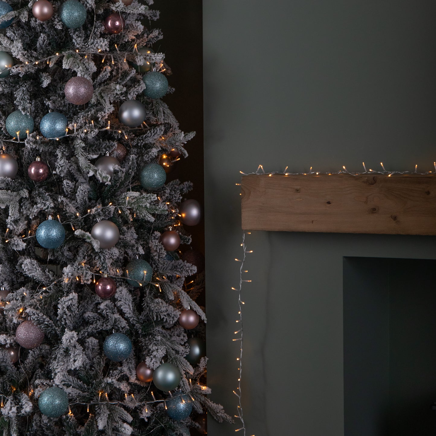 50m 2000 LED TreeBrights Christmas String Lights with Timer in Vintage Gold on Clear Cable