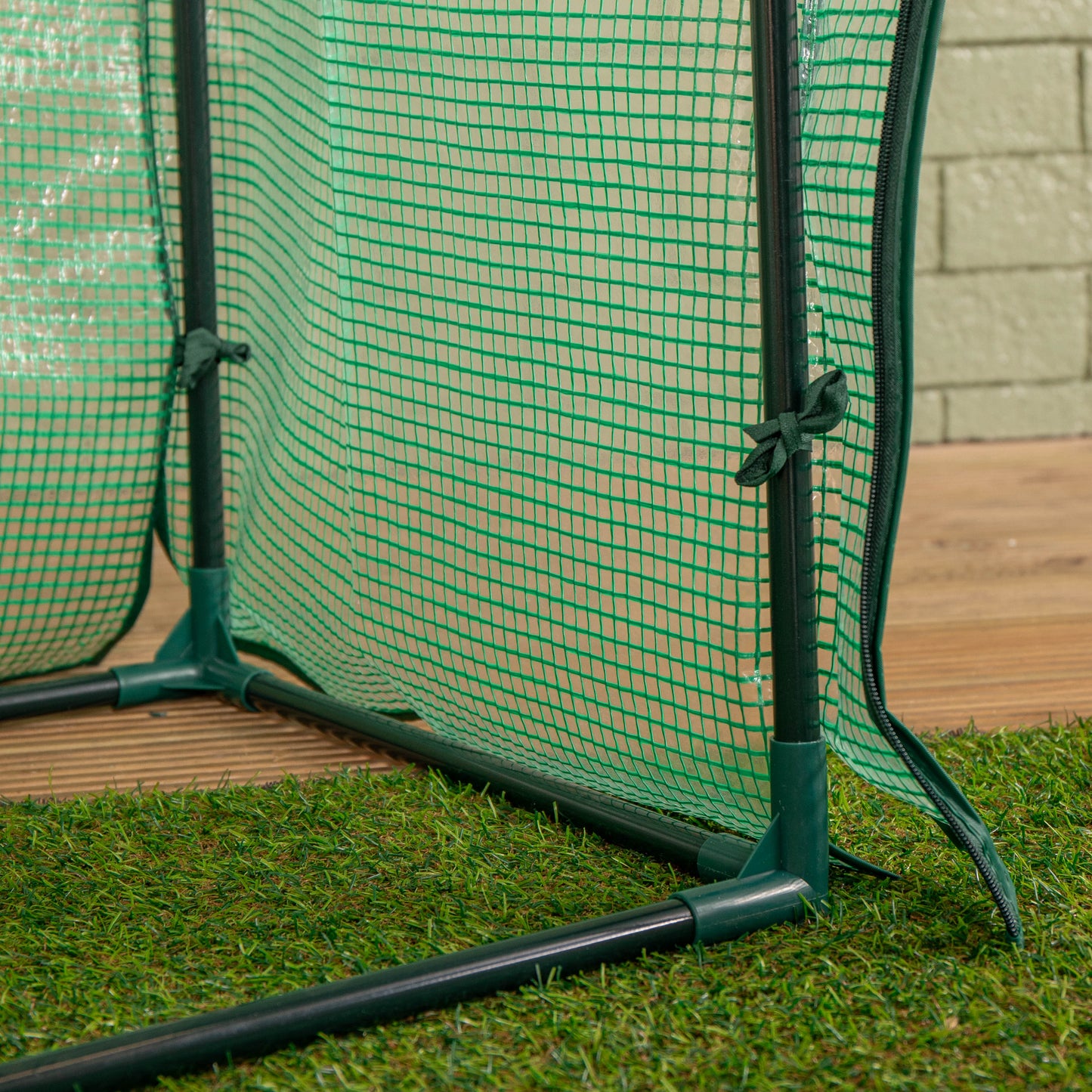 1.5m x 1m Outdoor Greenhouse for Plants with Steel Frame and Protective PE Cover