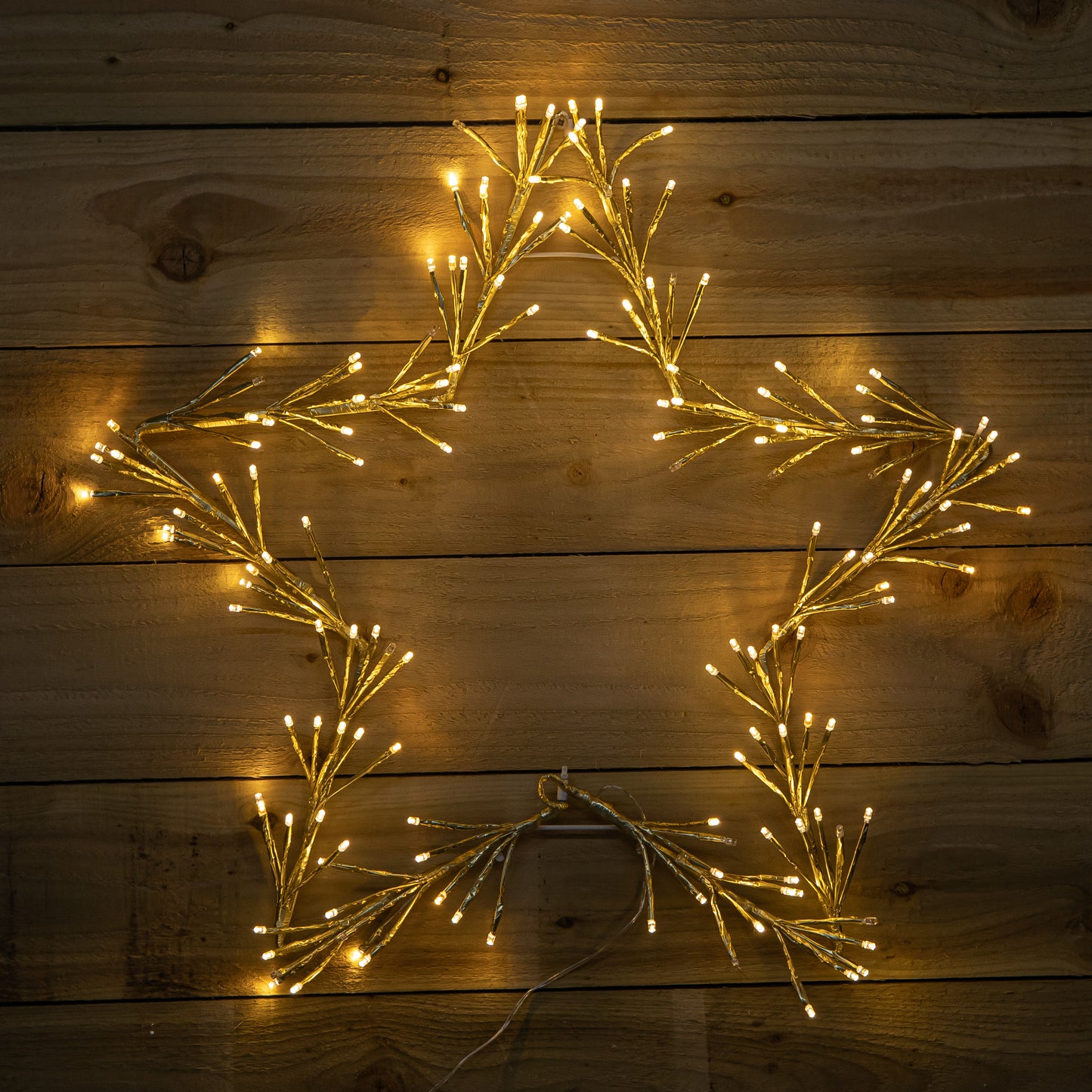 60cm Light up Gold Christmas Star with 150 Static and Flashing Warm White LEDs