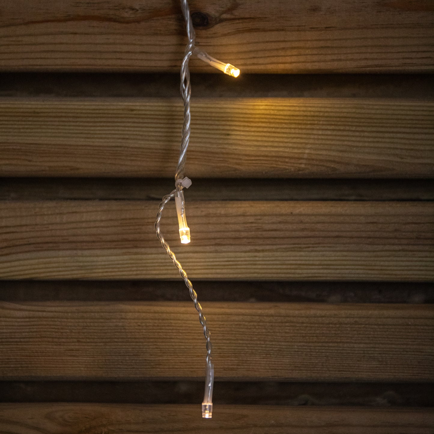 8.8m 360 LED Christmas Snowing IcicleBrights Christmas Lights in Warm White on Clear Cable