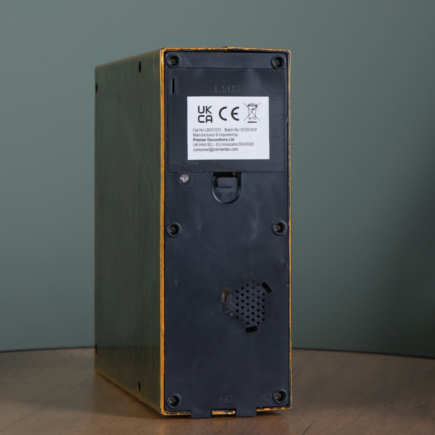 22cm Battery Operated Light up Antique Gold TV Christmas Water Spinner with Santa Scene & LEDs