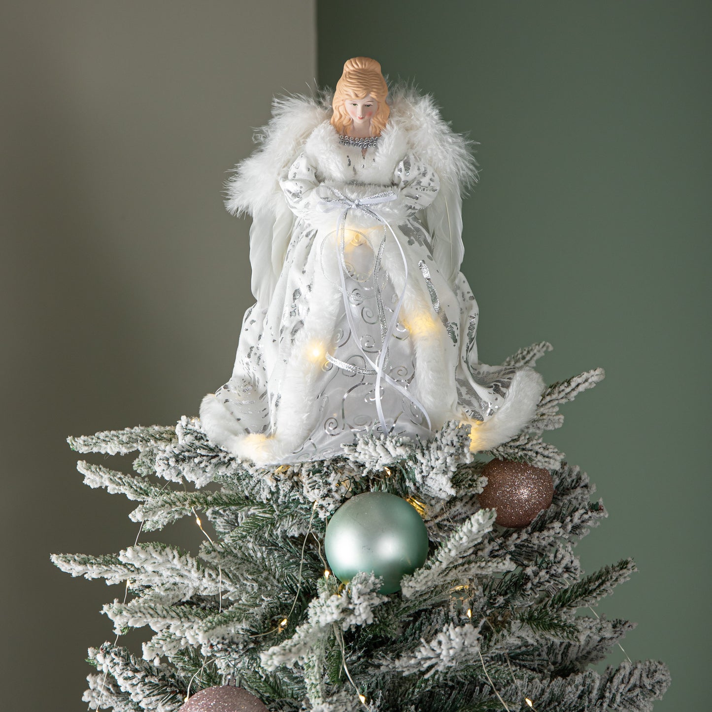 30cm Battery Powered Light up Christmas Angel Tree Topper with LEDs