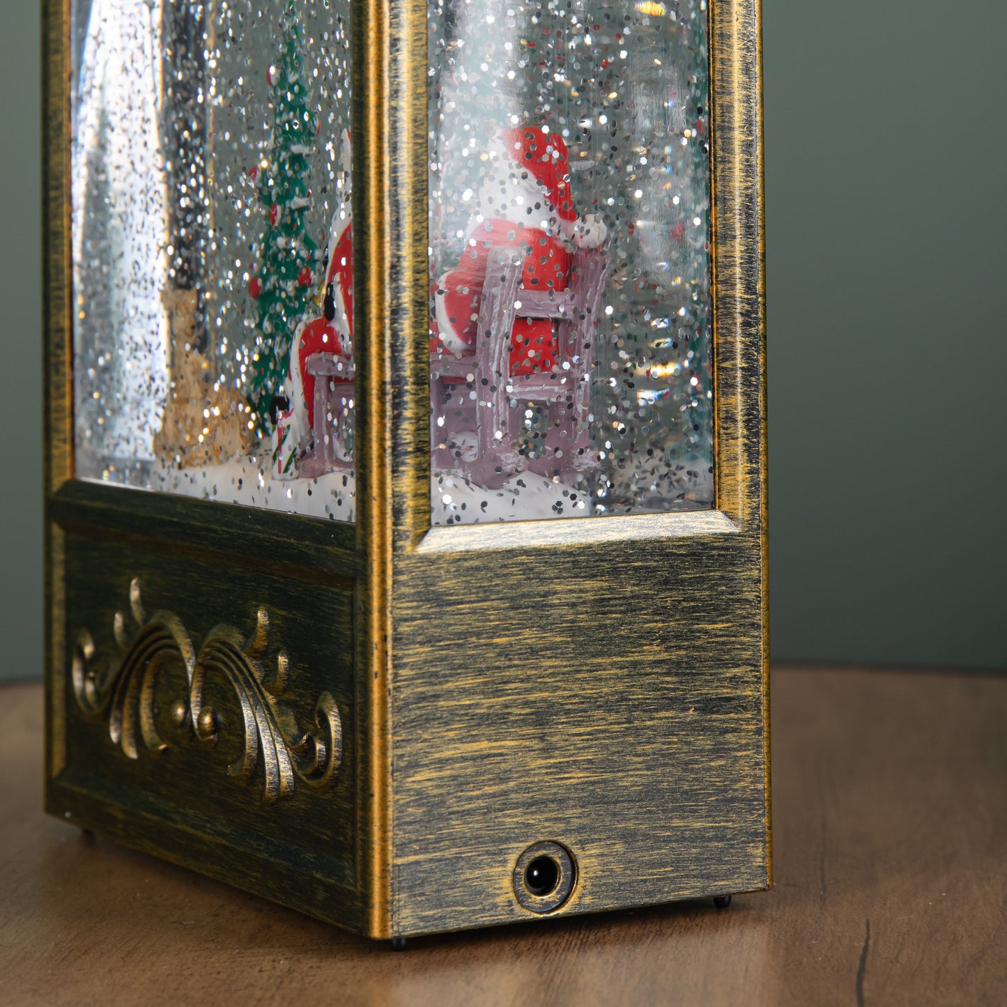 24cm Battery Operated Light up Santa and Christmas Tree Water Spinner with LEDs