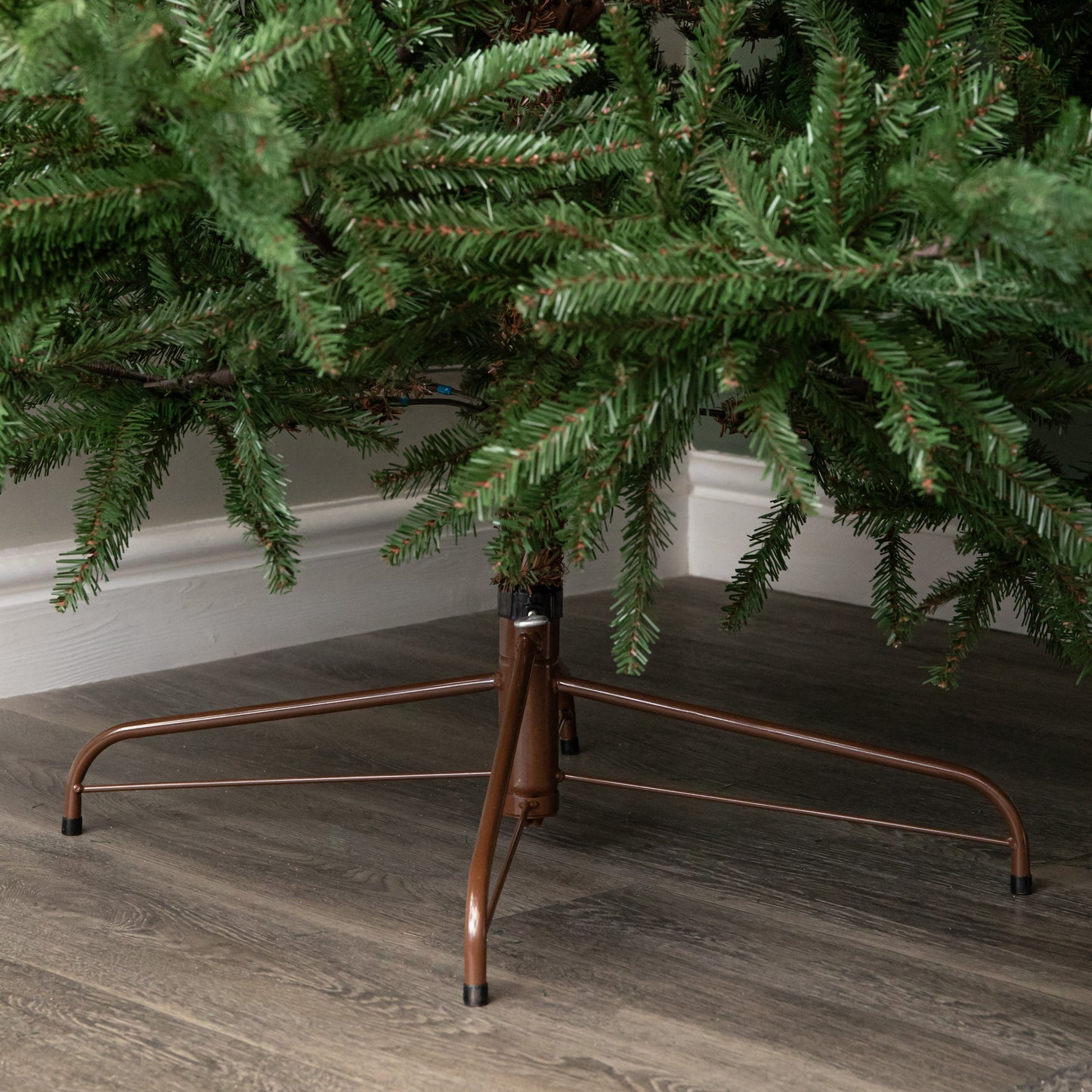 7ft (2.1m) Artificial Glenshee Spruce Green Christmas Tree with Metal Stand