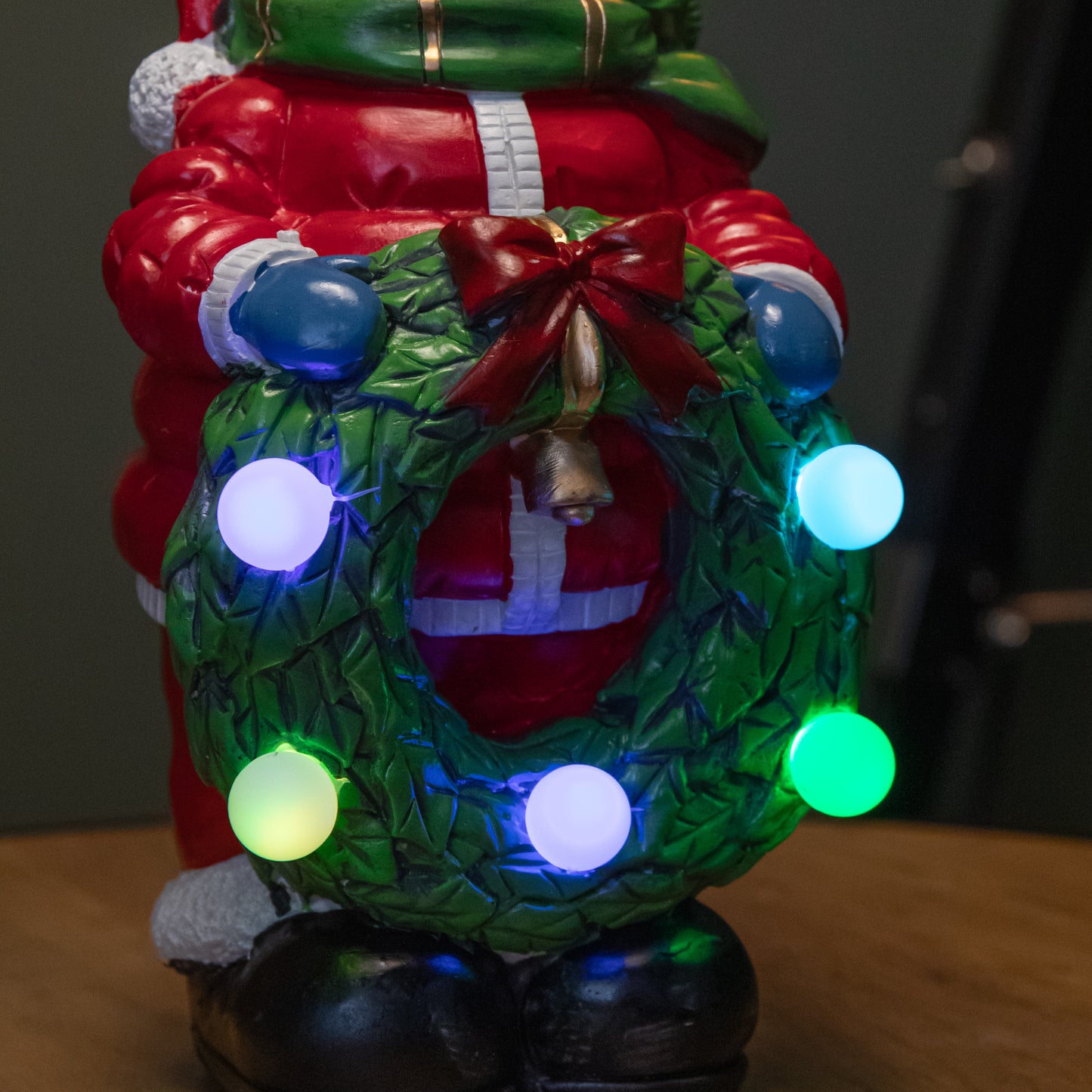 25cm Battery Powered Light up Frosty Snowman Christmas Hand Painted Decoration with LEDs