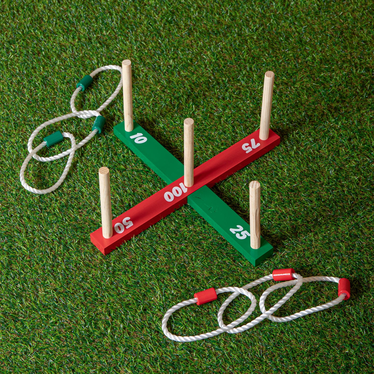 Outdoor Traditional Wooden Quoits Garden Game