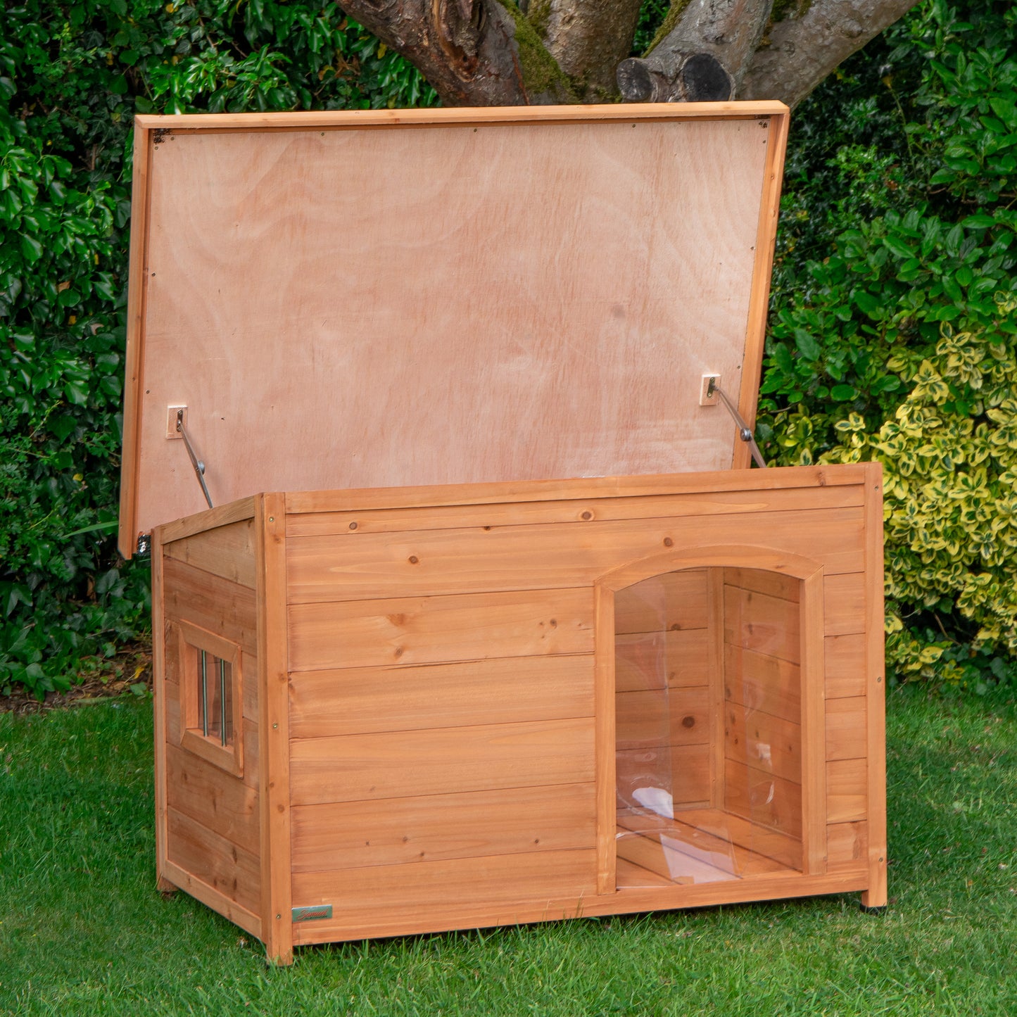 72cm x 1.04m Medium Outdoor Garden Cosy Wooden Dog House Kennel with Window