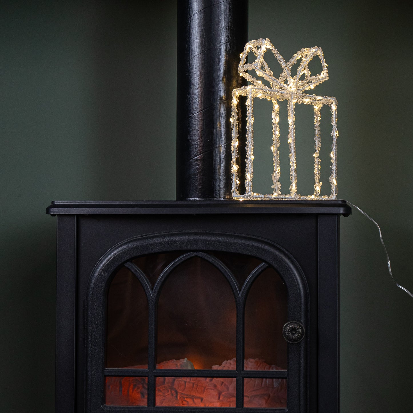 22cm Light up Acrylic Christmas Present with 80 Warm White LEDs