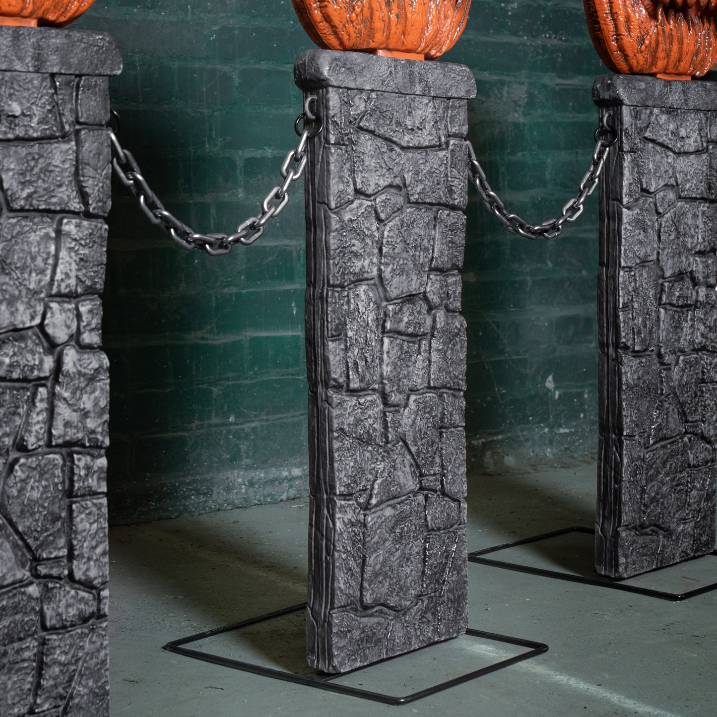 Pack of 2: 97cm x 1.2m Battery Powered Light up Halloween Pumpkin Fence with LEDs