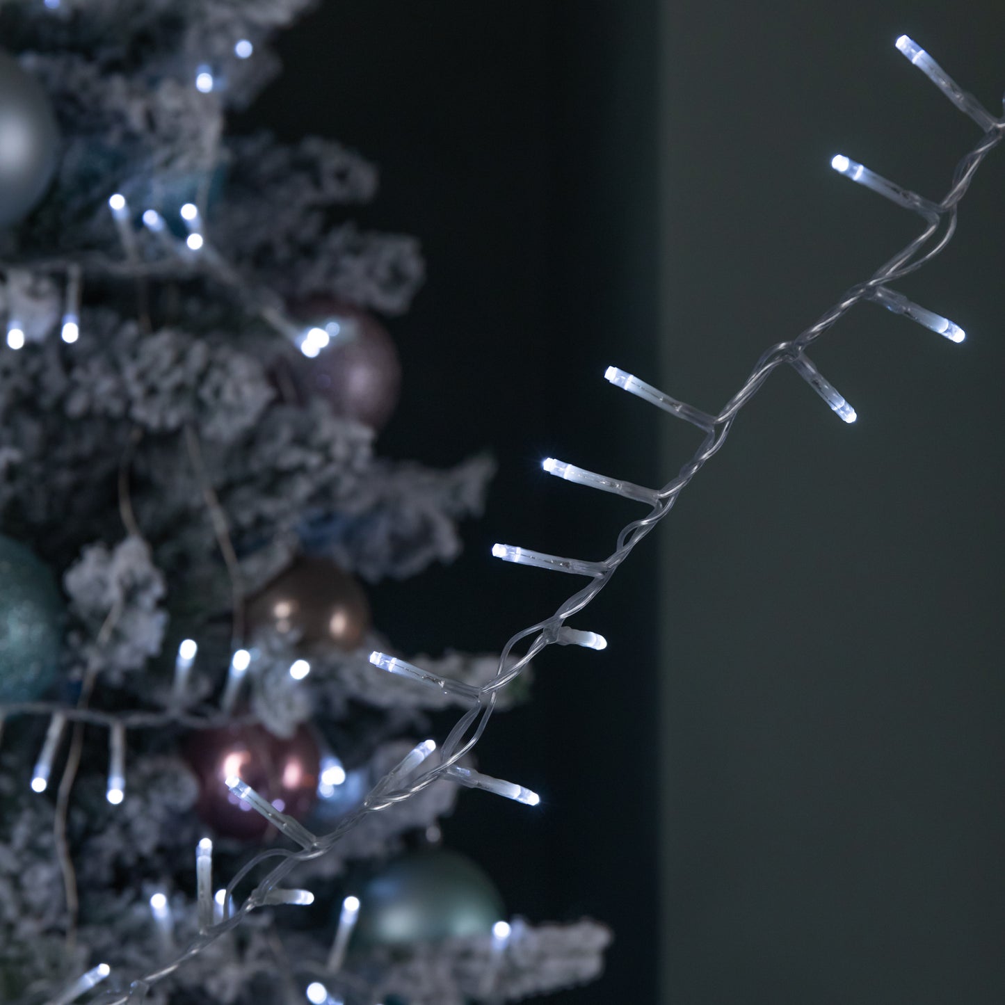 37.5m 1500 LED TreeBrights Christmas String Lights with Timer in White on Clear Cable