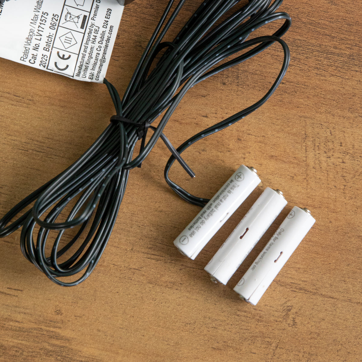 3 x AAA Money Saving Battery Replacement Plug In Adapter