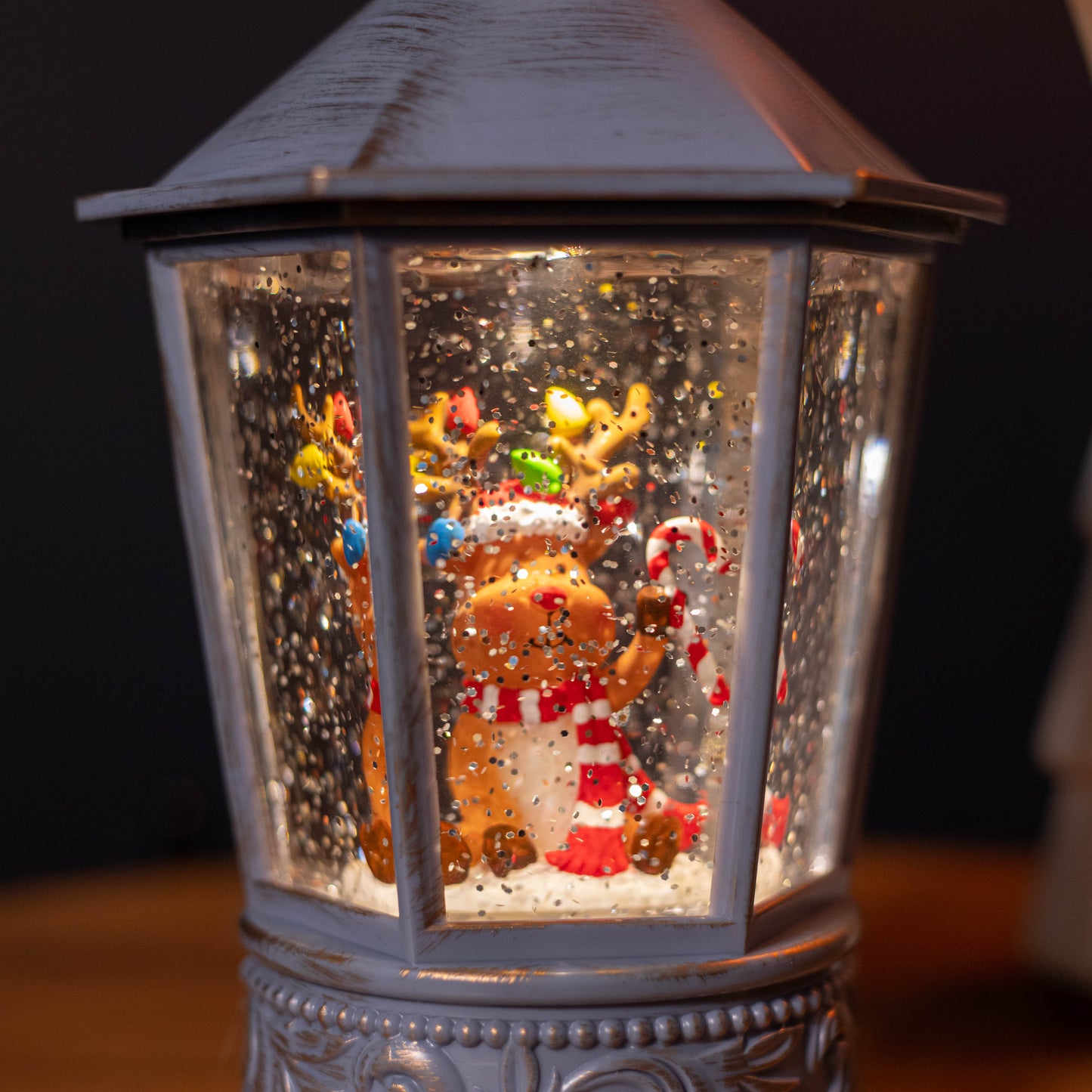 26cm Snowtime Dual Power LED Christmas Glitter Water Spinner Blue Lantern Cute Reindeer Scene
