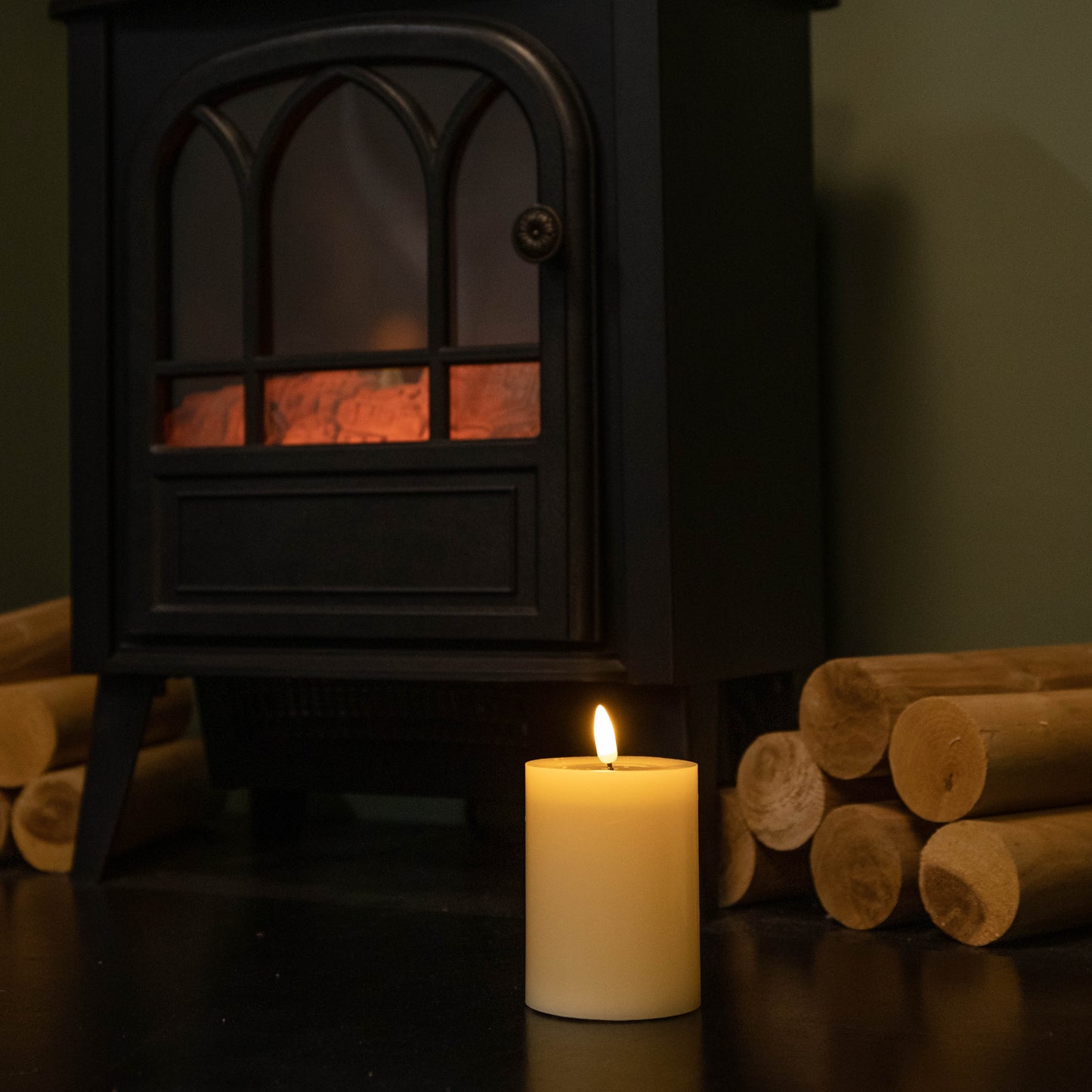 7.5cm x 10cm Cream Wax Melted Pool Effect Candle with Timer Function and Warm White LED