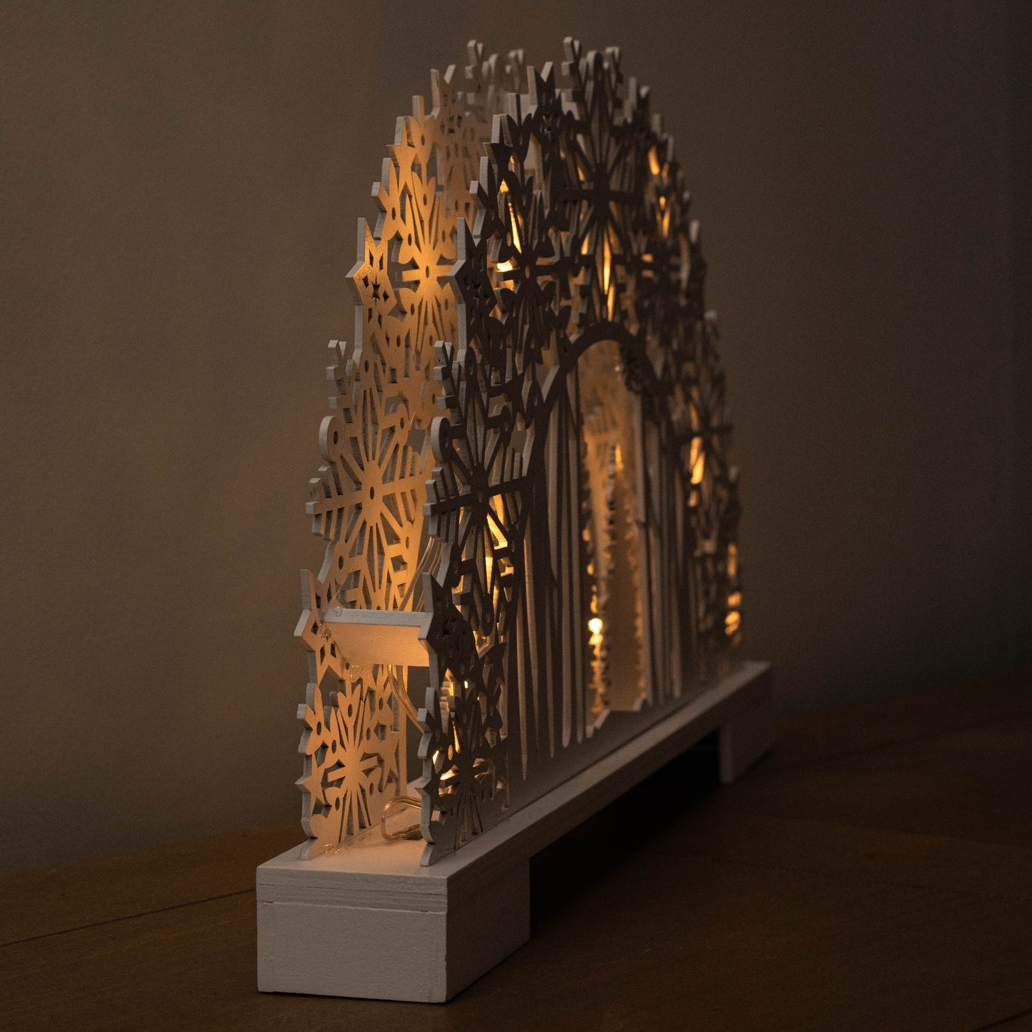 45cm Battery Operated White Wooden Snowflake Arch & Christmas Trees with 10 Warm White LEDs