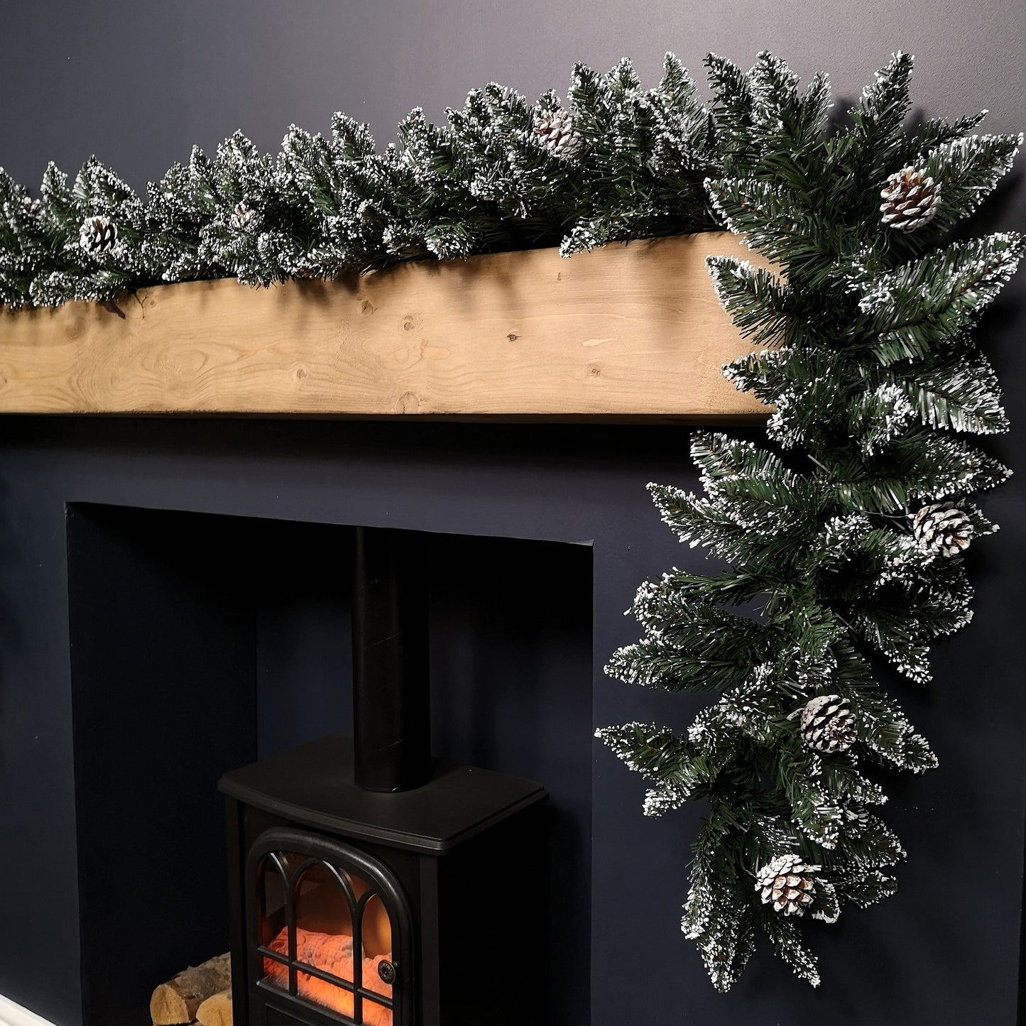 Premier Christmas Rocky Mountain Garland 2.7m Snow Flocked with Cones