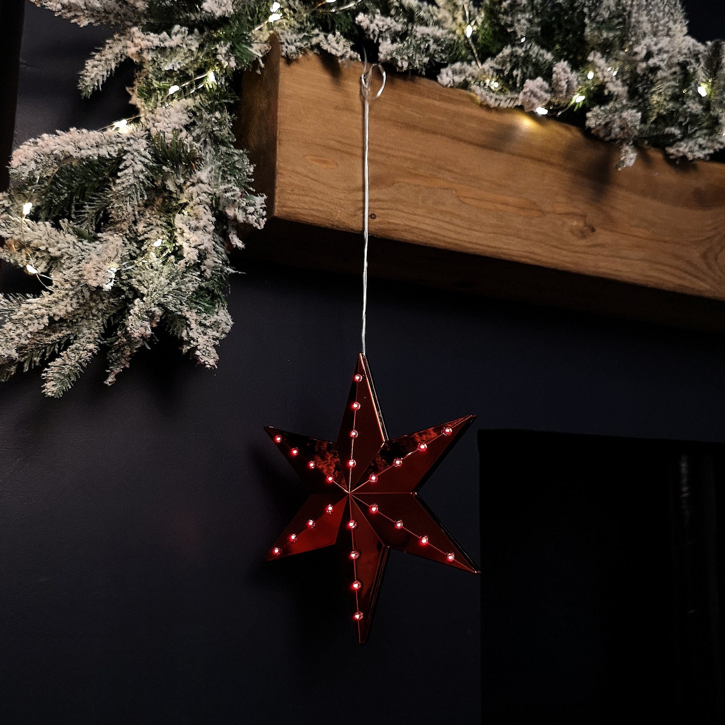 20cm Battery Operated Light up Hanging Christmas Shooting Star Bauble in Ruby with LEDs