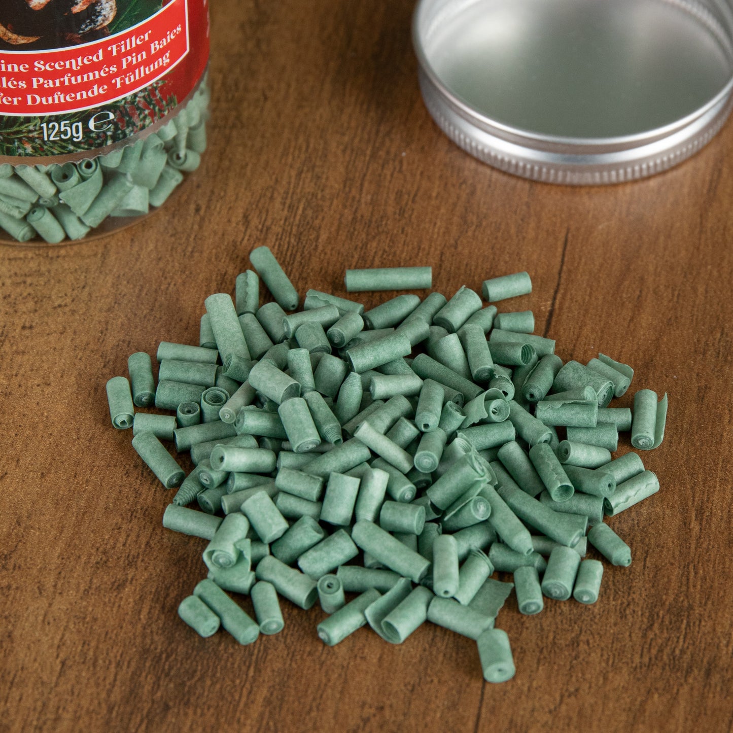 125g Snowberry Pine Cones Scentsicles Scentfetti Christmas Decoration